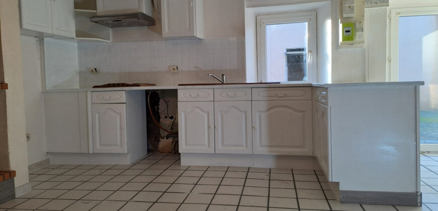 Location maison – La Chapelle-Saint-Sauveur