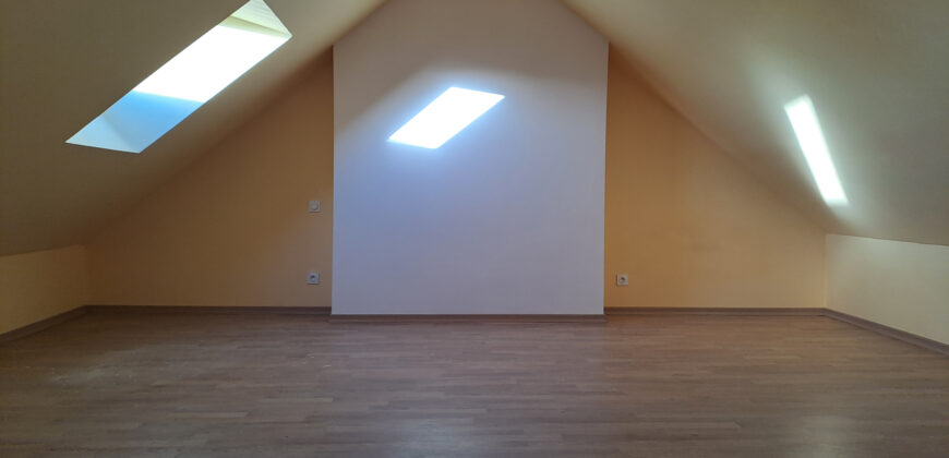 Location maison – La Chapelle-Saint-Sauveur