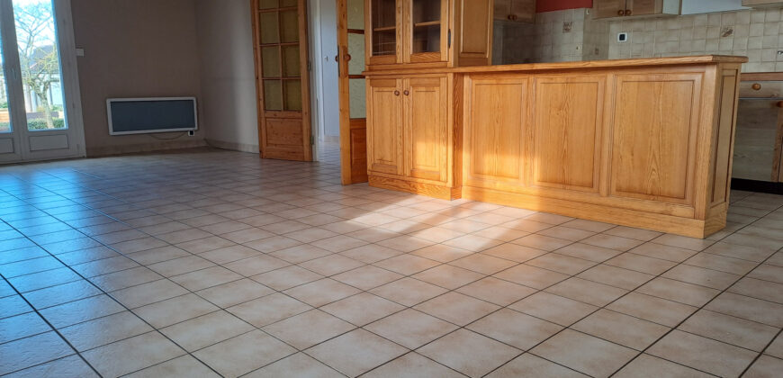 Vente maison – LOIREAUXENCE