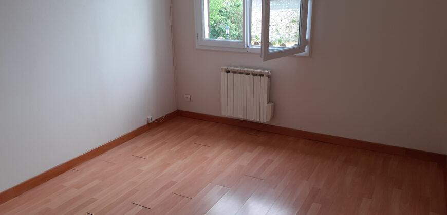 Location maison – Le Mesnil-en-Vallée