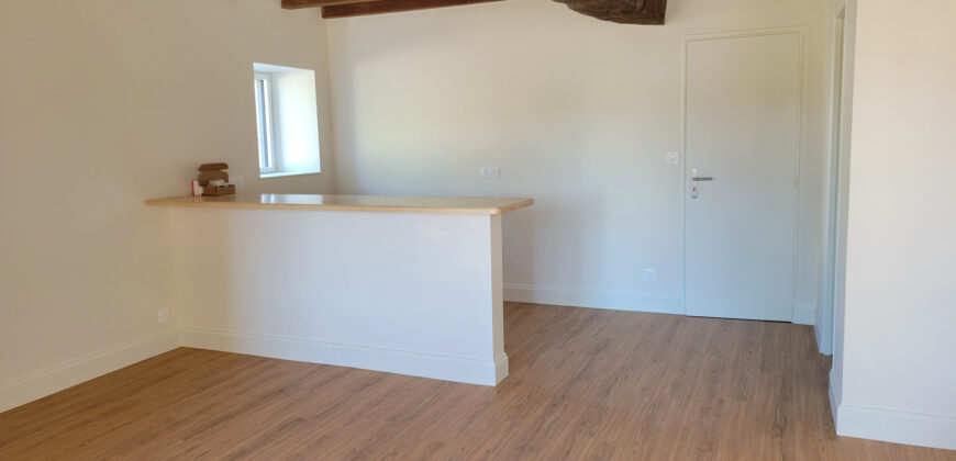Location maison – LOIREAUXENCE