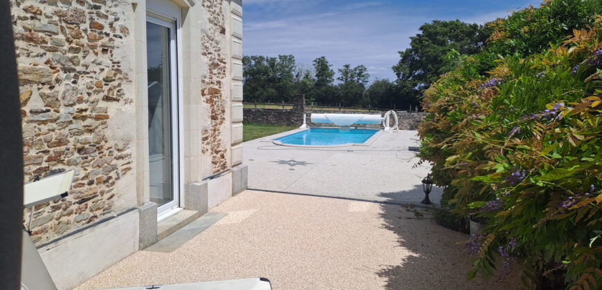 Vente propriete – Bécon-les-Granits