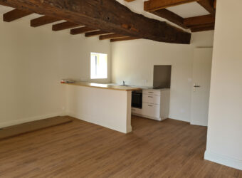 Location maison – LOIREAUXENCE